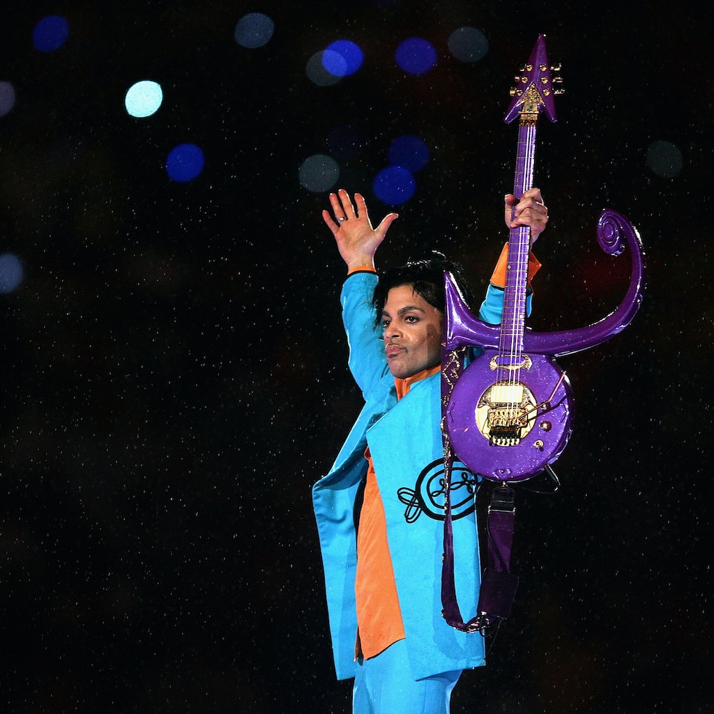 MIAMI GARDENS, FL - FEBRUARY 04: Prince performs during the "Pepsi Halftime Show" at Super Bowl XLI between the Indianapolis Colts and the Chicago Bears on February 4, 2007 at Dolphin Stadium in Miami Gardens, Florida. (Photo by Jonathan Daniel/Getty Images)